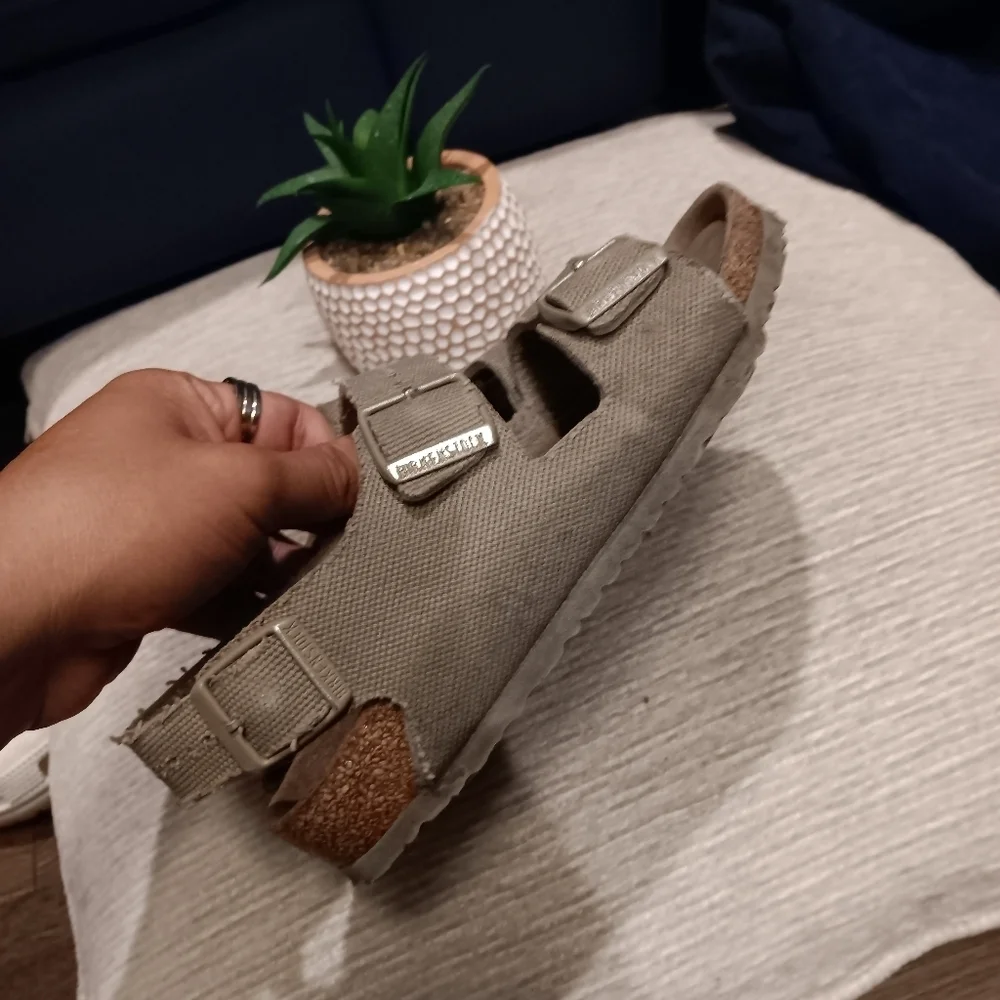 Birkenstock Kids Green Sandals Size 33